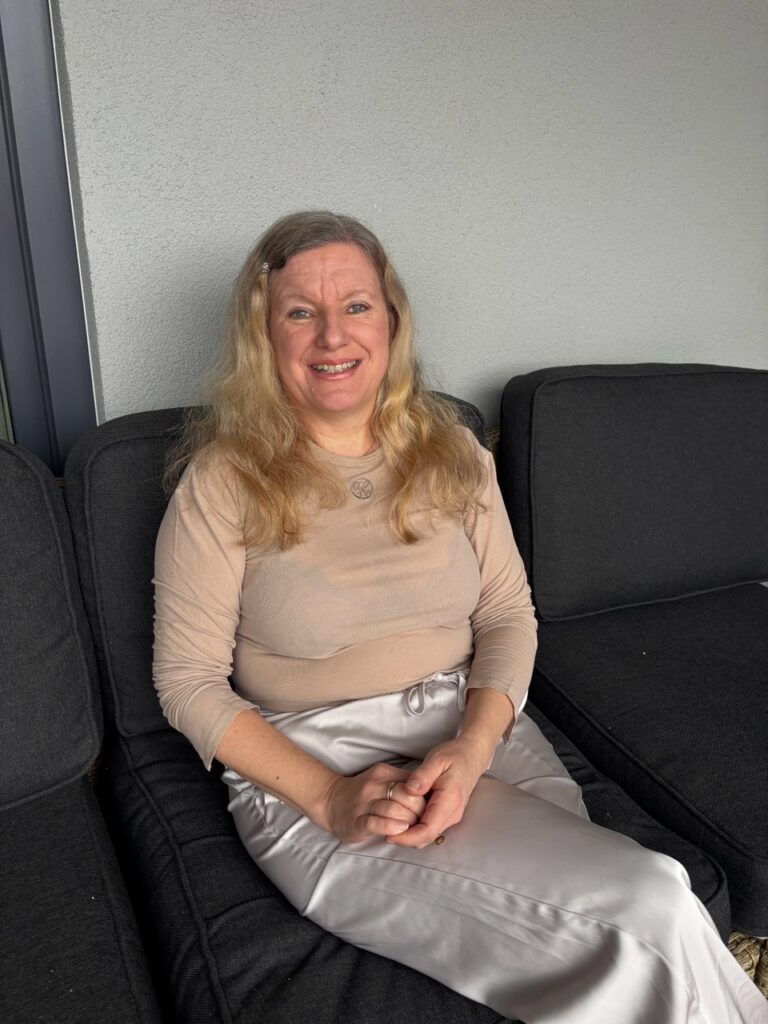 5b0728e1 db23 4d0b 91c2 e35b614ddf41